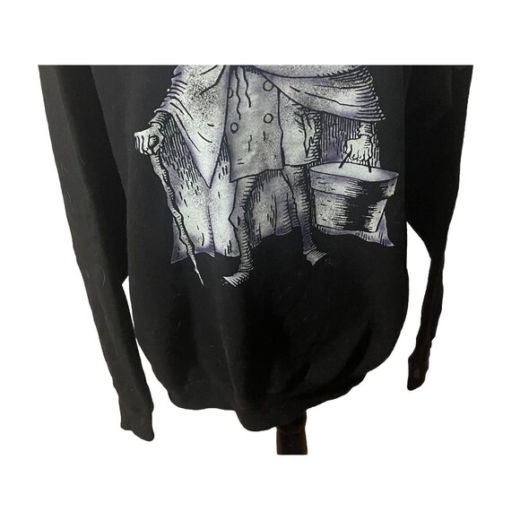 Disney World Haunted Mansion A Ghost Will Follow You Home Sweatshirt Size Medium - Picture 4 of 14